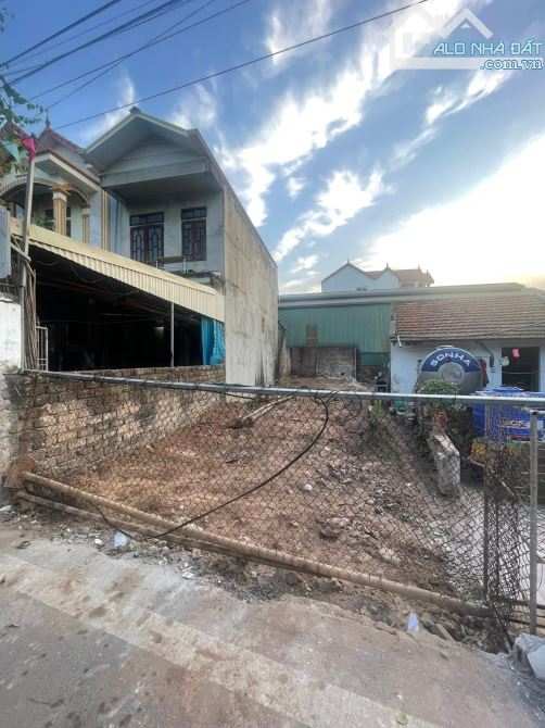 Bán đất mặt tiền 5m tại Đường Phương Vinh, Đan Phượng, Hà Nội, 108m2, giá thỏa thuận,