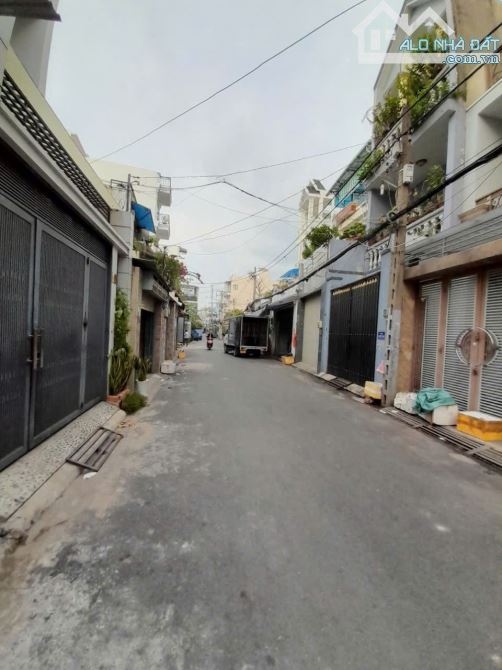 BÁN NHÀ HẺM NHỰA, ÔTÔ TRÁNH-NGAY VƯỜN LÀI, LUỸ BÁN BÍCH - 124M2, NGANG 6M VUÔNG - HƠN 13Ty