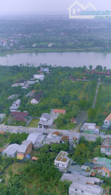 BÁN 1000M2 ĐẤT PHƯỜNG THUỶ BIỂU-TP HUẾ CÁCH ĐƯỜNG BÙI THỊ XUÂN 100M2 GIÁ CHỈ 10TỶ