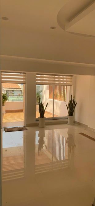 NHÀ 1 TRỆT 2 LẦU MẶT TIỀN ĐƯỜNG 30/4 P TRUNG DŨNG