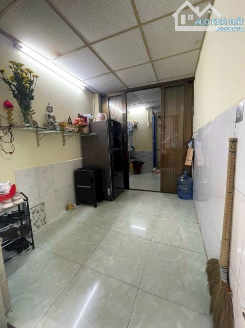 Nhà nhỏ cho gđ nhỏ nhà dt 3x7 2 lầu,,2/ Âu cơ, p10,tân bình,chỉ 1ty631 - 1