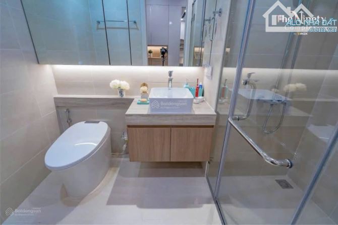 BÁN NHÀ PHỐ THƯỢNG THANH, LONG BIÊN , NGÕ NÔNG  35M2 x 6T, GẦN TRƯỜNG CẤP 1.2. 5,3 tỷ.