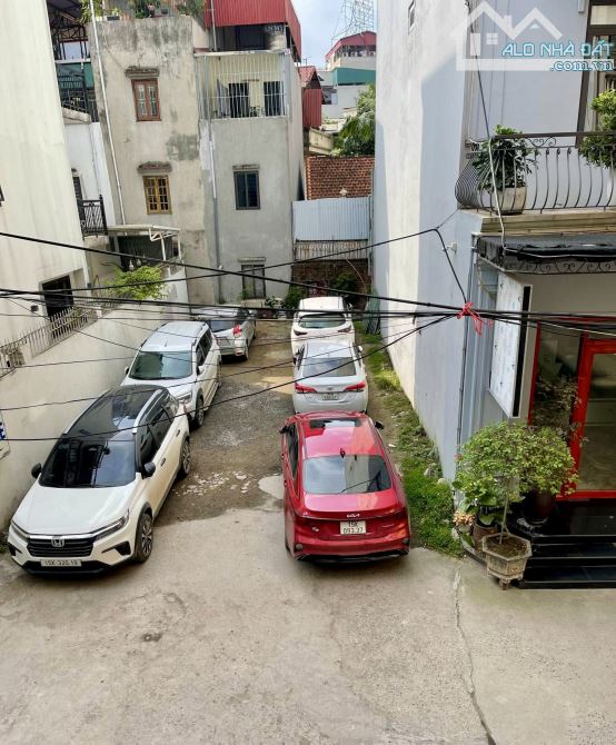 Mảnh đất vàng trung tâm Bồ Đề , Oto 24 chỗ vào, Xây Building , Khách sạn 120m2 mt 7m 21 tỷ