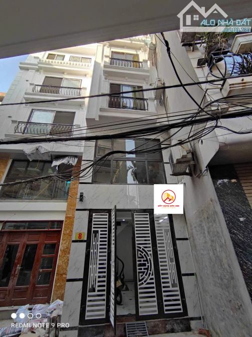 Bán Nhà Dòng Tiền Ngõ Vũ Tông Phan 5 Tầng 1 Tum 9 Phòng Khép Kín ( Ngõ Ô Tô )