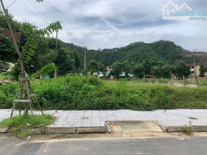 BÁN ĐẤT KQH THỊ TRẤN KHE TRE HUẾ - DUY NHẤT 1 LÔ CÒN SÓT LẠI