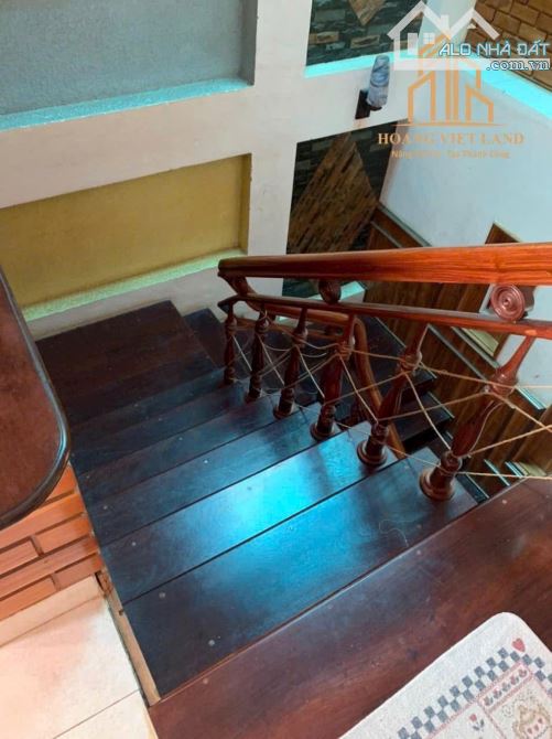 Cần bán nhà 1 trệt 1 lầu đường Văn Cao khu Trung Cao - DT: 10,2m x14m m, TC 100%. Hướng:Đô