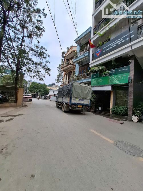 Bán Nhà Ngọc Hồi  gần BV Nông Nghiệp 40m 4 t mới thiết kế đẹp gần ô tô giá 5.95 tỷ