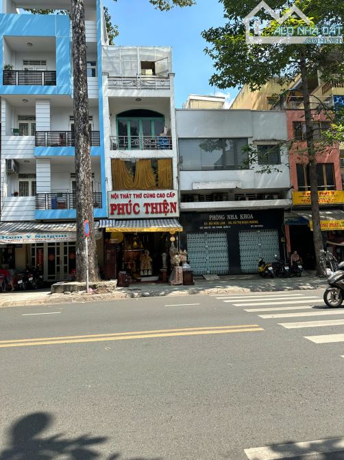 Bán nhà mặt tiền Nguyễn Chí Thanh  4x10m HĐT 40tr sẵn 3 tầng sân thượng ngay góc ngã tư