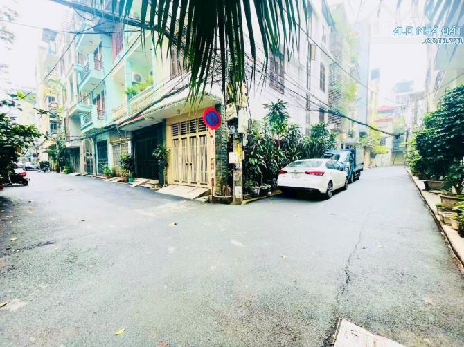 Chỉ 255tr/m2!Bán nhà Nguyễn Ngọc Nại-phân lô-ô tô vào nhà-kinh doanh-dt 70m2*5t-mt 6.4m