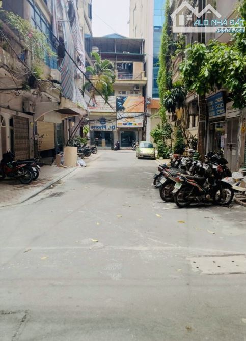 BÁN NHÀ PHỐ THÁI HÀ ĐỐNG ĐA 45M x 5 TẦNG x MT 4M ,NGÕ RỘNG ,CÁCH 1 NHÀ Ô TÔ TRÁNH