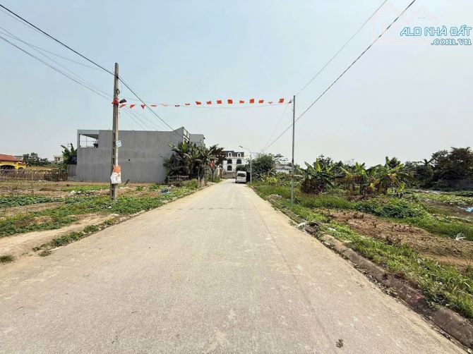 ❌❌RẺ NHẤT CC Lương Quán, Nam Sơn đường nhựa 9m giá chỉ 20tr/m.