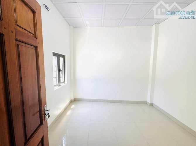 NHÀ 2 TẦNG KIỆT OTO 393 BÙI THỊ XUÂN - TP HUẾ