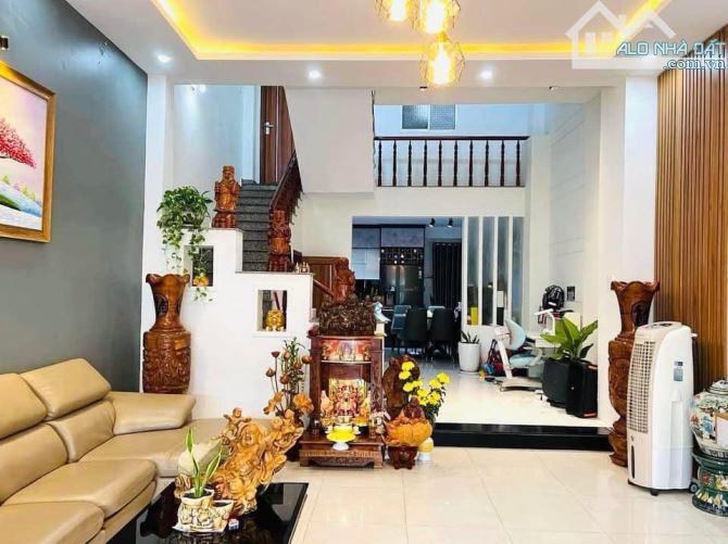 🏩 Bán nhà 2 tầng mt đường Nguyễn Thị Thập, 70m2, 5.2 tỷ tl