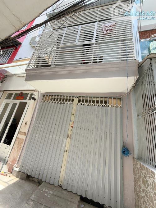 Nhà hẻm thông gần mặt tiền Nguyễn Duy P9Q8