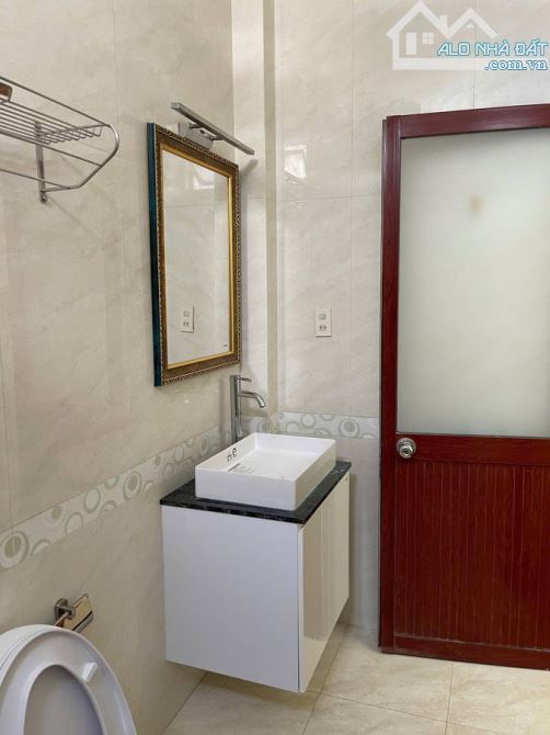 🔥 GẤP! Bán nhà Trần Đình Xu, Q1, 25.3m², 4 tầng, chỉ 10 tỷ