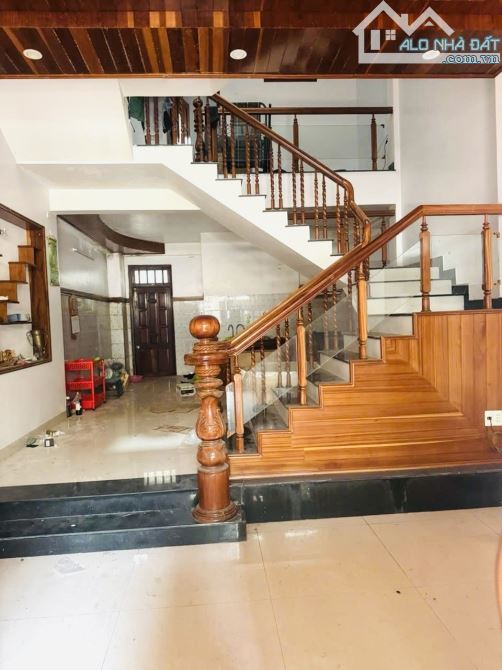 🌊🌊 BÁN NHÀ 3 TẦNG KIÊN CỐ - MẶT TIỀN PHỐ HÀN - 200M RA BIỂN MỸ KHÊ 🌊🌊