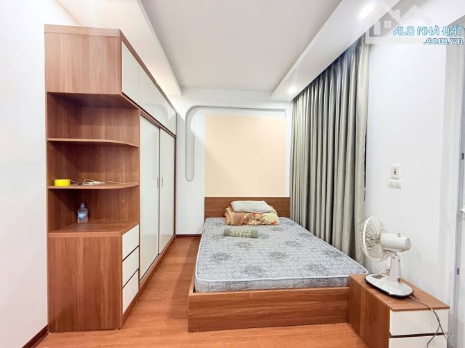 Cần Bán Nhà Mễ Trì Hạ-Nhà Đẹp, Vô Cùng Tiện Ích- Diện Tích 41m, Mặt tiền 4.5m- Giá 8.9 Tỷ