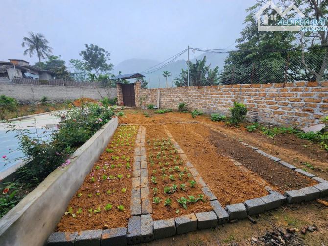 Bán đất tặng khuôn viên nhà vườn mới tinh 700M có 400M đất ở_Cao Dương Lương Sơn HB_2,x tỷ