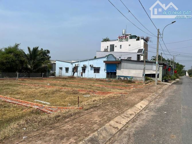 Bán đất 5*18m. Mặt tiền nhựa 12m. Tân Thới Nhì 16. Hocmon