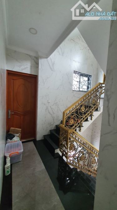 🔥 BÁN NHÀ 5 TẦNG NGUYỄN THỊ MINH KHAI – 49m² – 10.9 TỶ – QUẬN 1 🔥