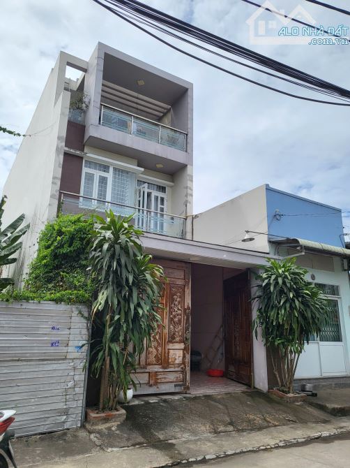 Nhỉnh nhẹ 50tr/m2 full thổ, 5.5x22,hẻm 6m, Đường 100 Lê Văn Việt, Tân Phú. Thủ Đức