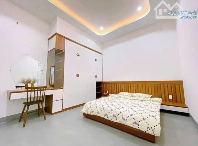 🏡 BÁN NHÀ TRUNG TÂM QUẬN 1 – HẺM XE HƠI – GẦN CHỢ BẾN THÀNH 🏡