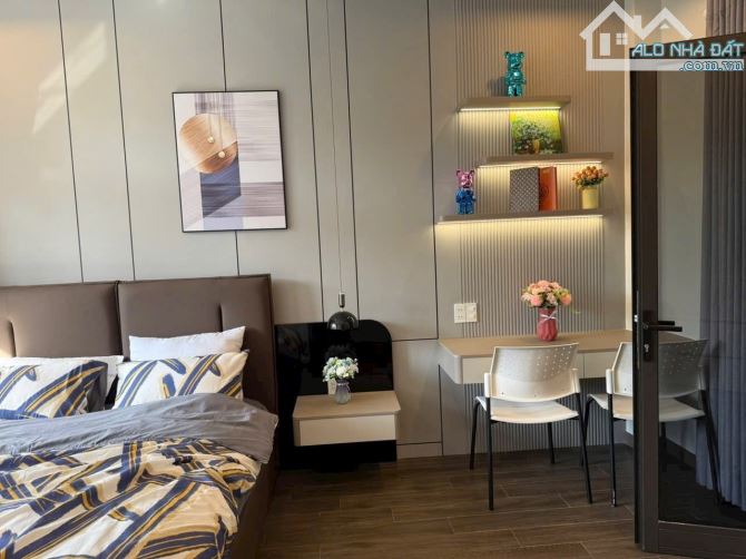 BÁN NHÀ MẶT TIỀN TÔN ĐỨC THẮNG – LÔ GÓC – 3 TẦNG – CÓ THÊM 3 CĂN HỘ CHO THUÊ