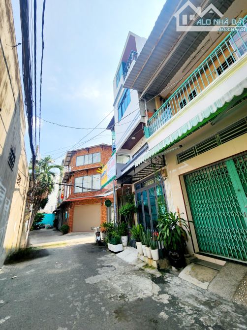 🏠🏠 NHÀ MỚI ĐẸP TÂN PHÚ - NGANG Gần 5m NỞ HẬU - FULL NỘI THẤT - NGAY CHỢ TÂN HƯƠNG