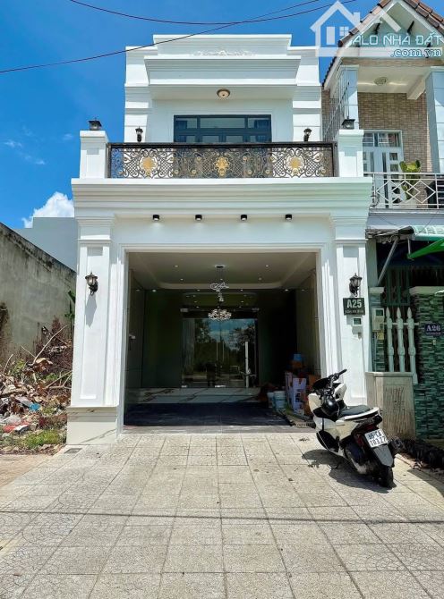 Nhà Trệt Lầu Đường số 9 Văn Hoá Tây Đô 5x20 Giá 4950 tỷ sổ hồng hoàn công Cái Răng Cần Thơ