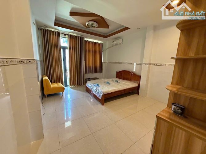 ✨ NHÀ VỊ TRÍ ĐẸP DIỆN TÍCH ĐẸP, GIÁ TỐT, 74M2 (Ngang 4.2M/ Nở Hậu 4.5M x Dài 18M) - 7,5 TỶ - 10