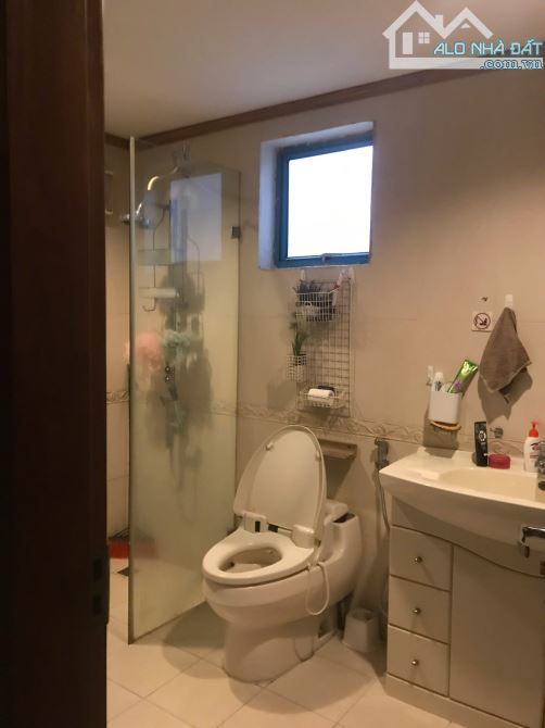 Bán CHCC tòa CT5 Mỹ Đình Sông Đà. DT 132m² gồm 4pn và 2vs, nhà 2 mặt thoáng. Giá 8,35 tỷ. - 10