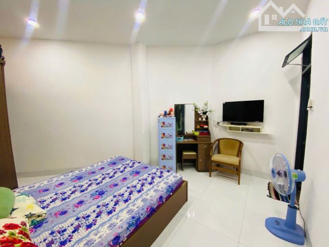 Bán nhà 2 tầng hẻm Cầu Dứa Phú Nông gần cf Ngọc Bích hướng Đông Nam mát mẻ - 10
