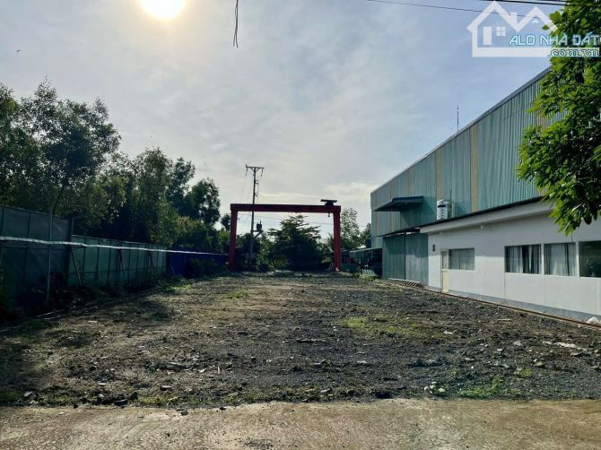 Nhà xưởng tổng dt 2000m2 mặt tiền quốc lộ N2, Thạnh Lợi, Bến Lức giá 28 tỷ - 10