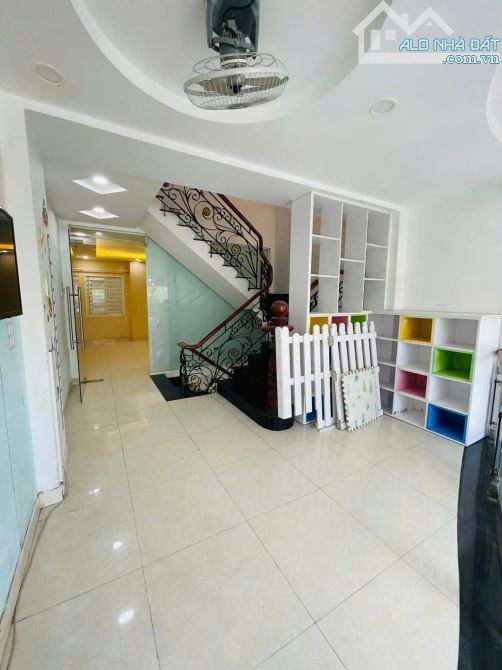 💎Nhà Hẻm Xe Tải Thông Dương Quảng Hàm P5 Gv -💎 DT 4x17 4 Lầu 6PN 5WC💎10,5 Tỷ - 10