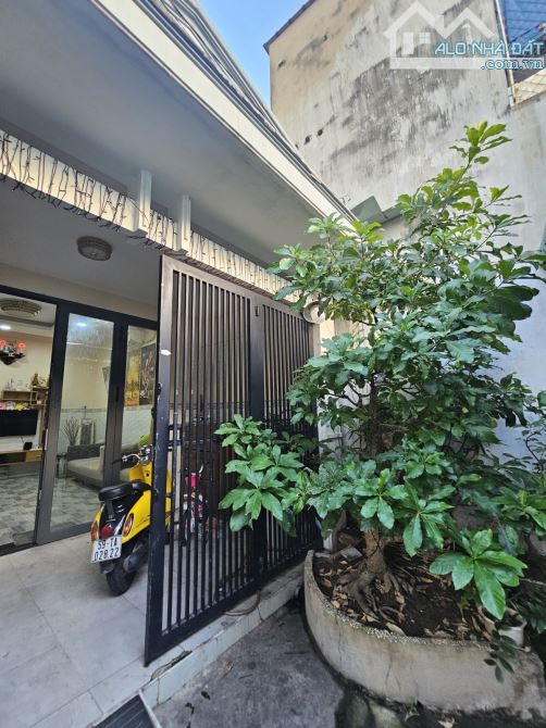 NHÀ MỘT ĐỜI CHỦ GẤP BÁN LO VIỆC GIA ĐÌNH - SÁT BÊN CHỢ CHÓ - HƠN 79M2 - TRUNG MỸ TÂY . - 11
