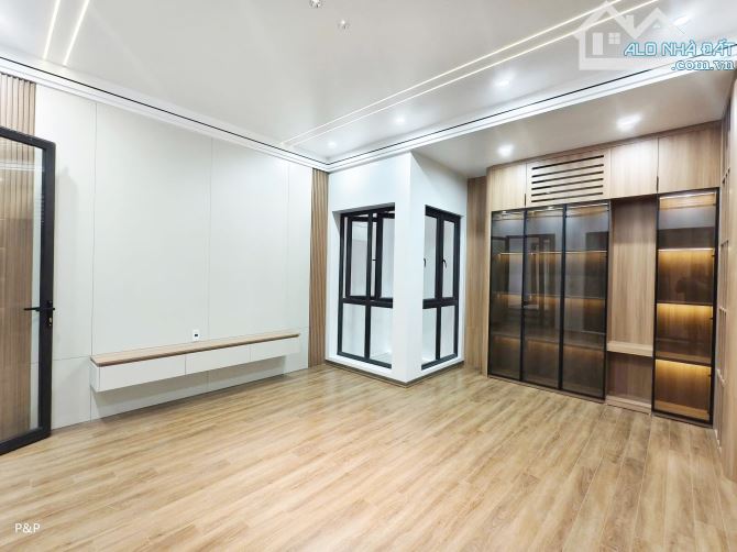 Nhà đẹp xây mới Tuyến 2 Văn Cao. DT( 5m x 15m = 75m2 ) x 6T Thang Máy - 11