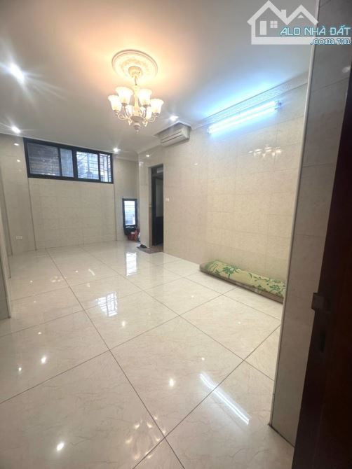NHÂN HÒA  QUAN NHÂN THANH XUÂN CĂN HỘ 3 NGỦ LÔ GÓC FULL NỘI THẤT TUYỆT ĐẸP 130m 5,5 TỶ - 11
