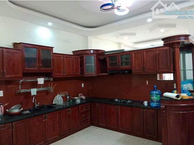BIỆT THỰ 3 TẦNG BTCT QUANG TRUNG GÒ VẤP – HẺM XE HƠI., CHỈ 9.5 TỶ - 11