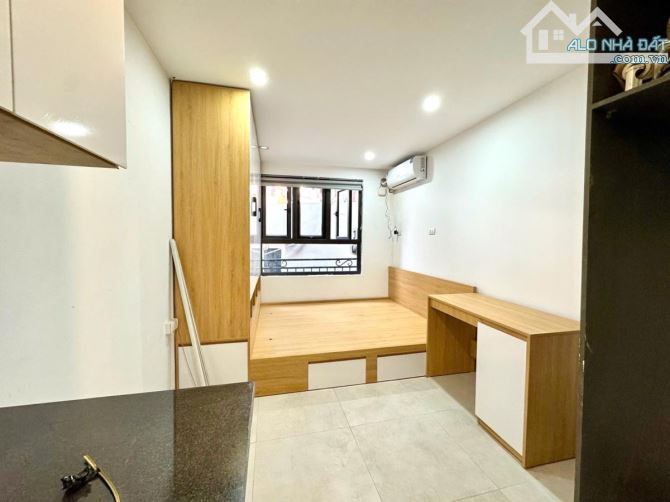 HIẾM-NHÀ ĐẸP Ở LUÔN 6tầng Ngay TÔ HOÀNG -BẠCH MAI CHỈ HƠN 5tỷ - 1