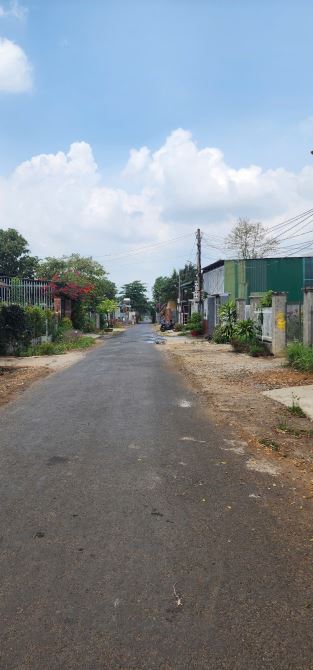 Lô này 5,5x25m tcfull 100% 🔥 Giá 725tr. Sau lưng quán cá lăn Mỹ Lan Trục chính thông khu - 1