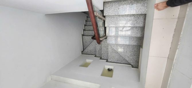 NHÀ TÔN ĐẢN Q4 - HẺM ÔTÔ - 4 LẦU ĐÚC- 42m2, 5x8m- GIÁ 6 TỶ NHỈNH - 1