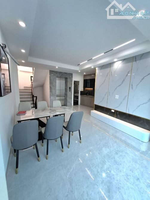 Bán nhà mới xây Xuân La  - Tây Hồ. dt 35 x 5 tầng. MT4.3m.Giá 8.6 tỷ. - 1