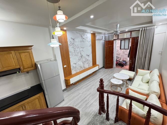 BÁN NHÀ LÊ TRỌNG TẤN - HÀ ĐÔNG - DT 38m2 - LÔ GÓC 3 THOÁNG - 6.8T - 1