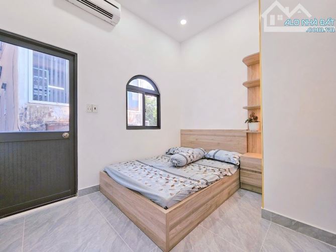 Bán nhà cực tốt hẻm xe hơi Ung Văn Khiêm 63m² 1 trệt 2 lầu 4PN - 1