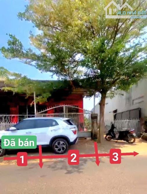 Đất đẹp mt Đỗ Xuân Hợp , 5x30m 3.790 - 1