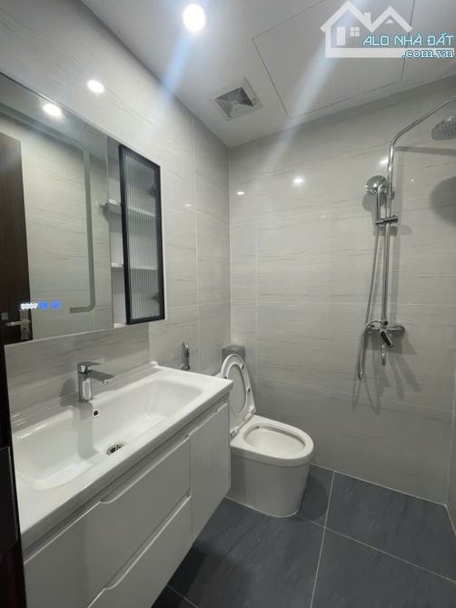 Chung cư Jsc 34 Khuất Duy Tiến - có hướng ban công mát mẻ quanh năm - 1