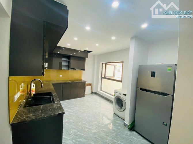 Cho thuê căn hộ KHÉP KÍN 3PN+ 2WC tại Quan Nhân – Cầu Giấy - 1