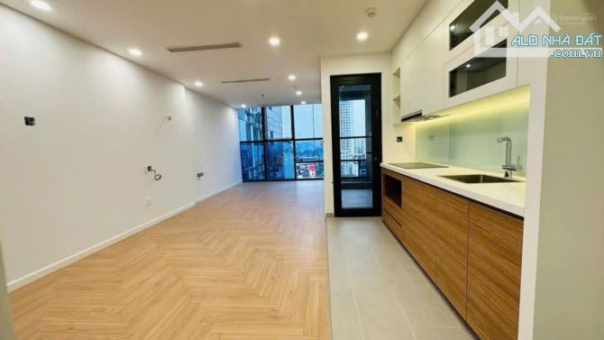 BÁN NHÀ PHỐ THƯỢNG THANH, LONG BIÊN , NGÕ NÔNG  35M2 x 6T, GẦN TRƯỜNG CẤP 1.2. 5,3 tỷ. - 1