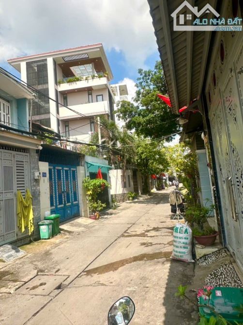 NHÀ HXH TRÁNH 1 TRỤC, NGAY GÒ XOÀI, BHHA, BÌNH TÂN - NGANG 8M, 120M2, 1 ĐỜI CHỦ - HƠN 9Tỷ - 1