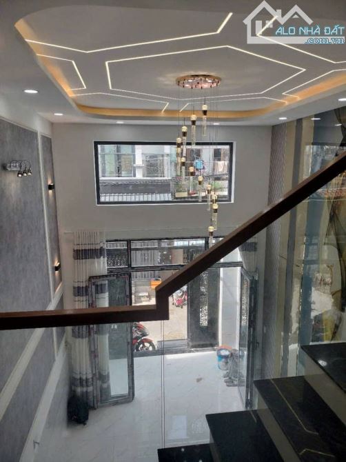 🎉 MỪNG ĐẠI LỄ 30/4 - CHỦ NHÀ GIẢM SỐC 150 TRIỆU! - 1